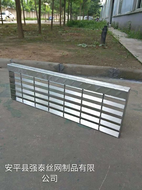 寧夏不銹鋼格柵板的價格